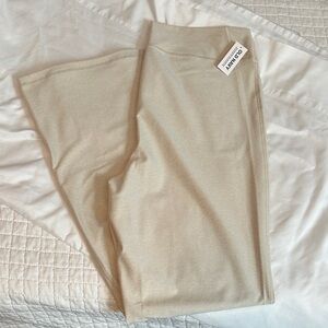 Old Navy Women's Cream Leggings (Flare)